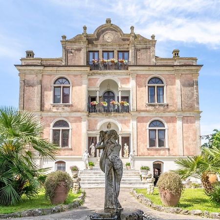 Villa Petri Vicopisano ภายนอก รูปภาพ