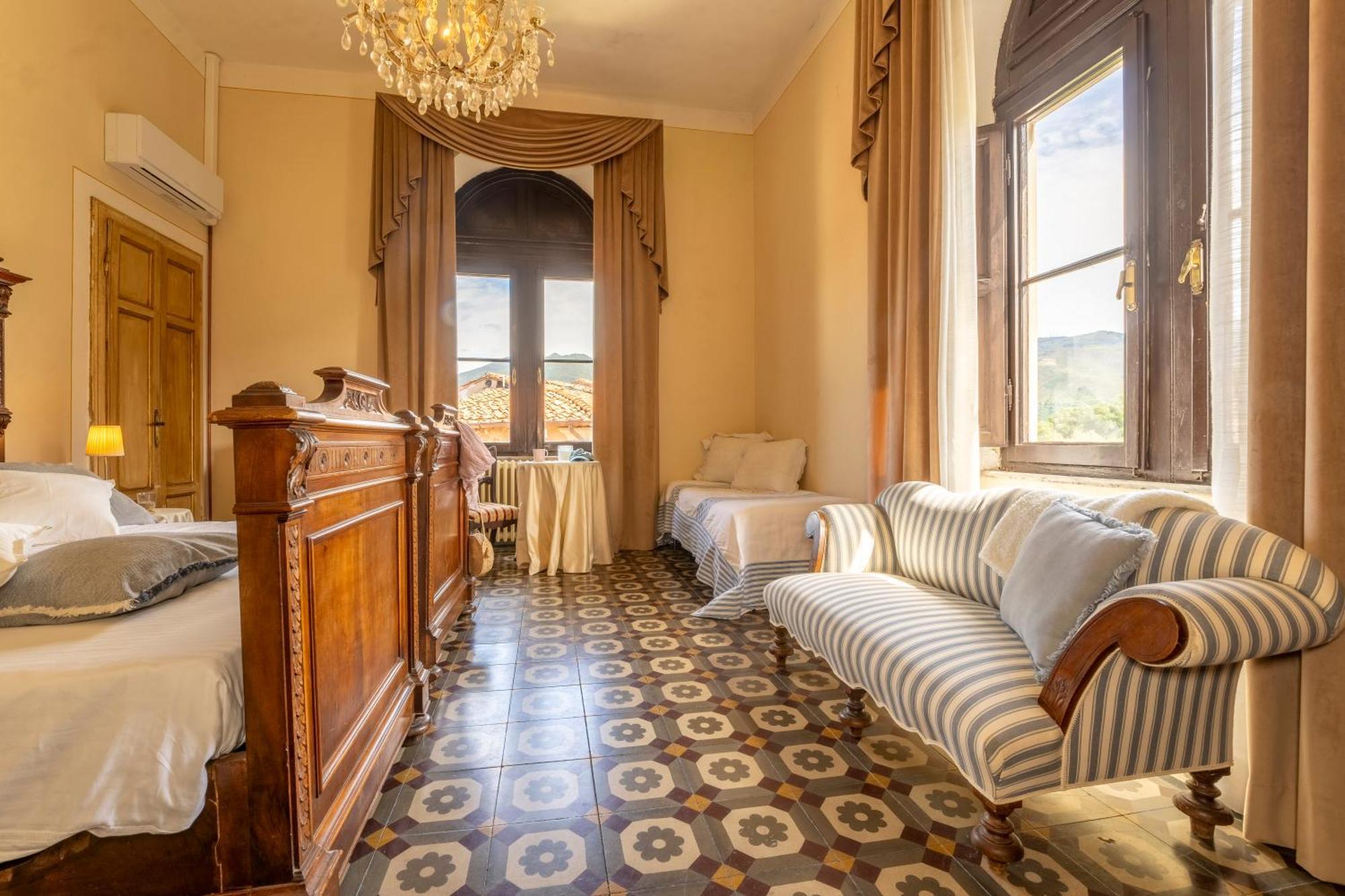 Villa Petri Vicopisano ภายนอก รูปภาพ