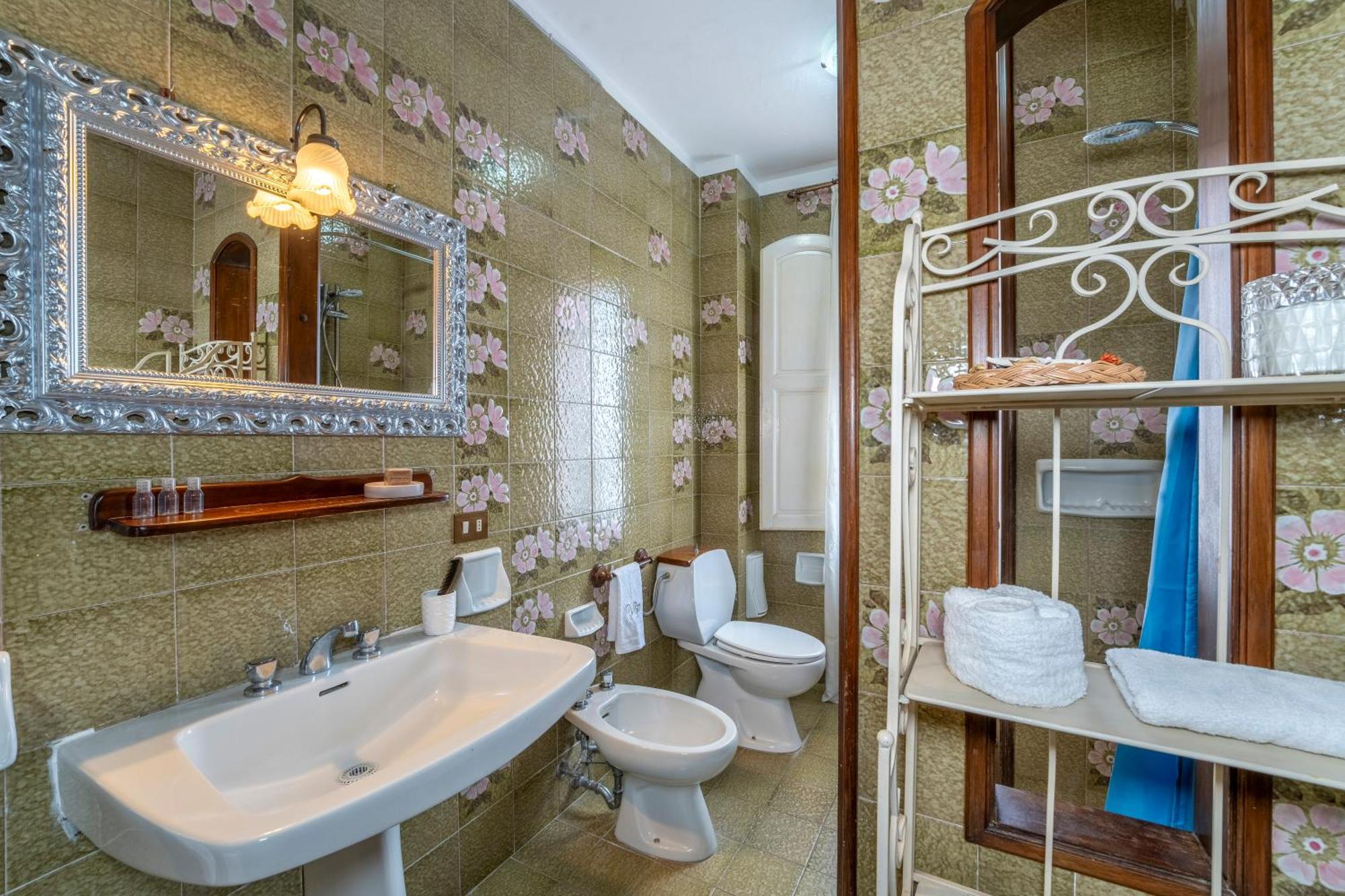 Villa Petri Vicopisano ภายนอก รูปภาพ