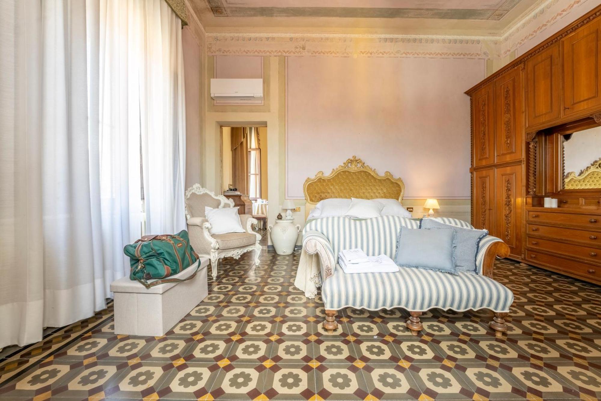 Villa Petri Vicopisano ภายนอก รูปภาพ