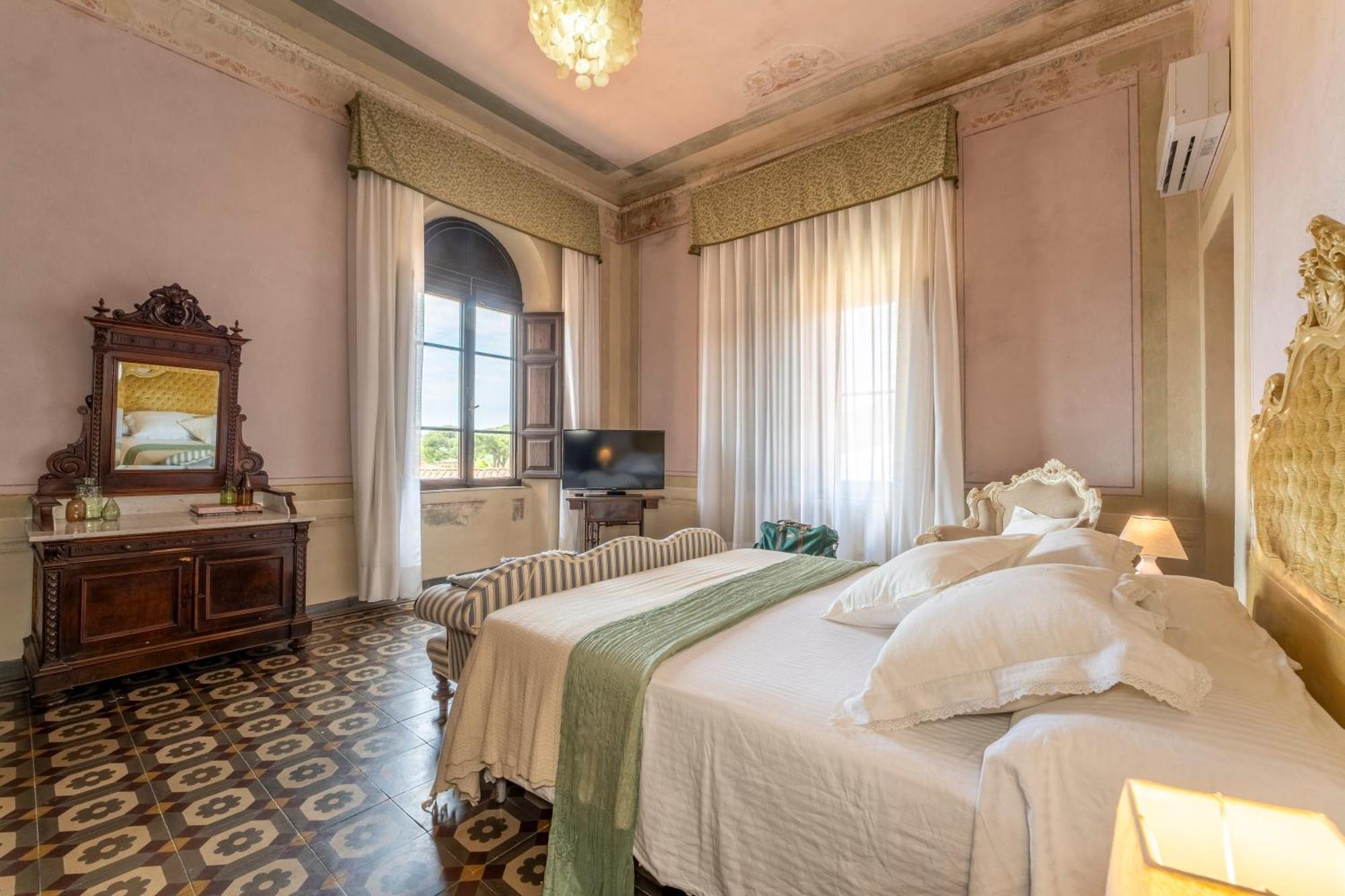 Villa Petri Vicopisano ภายนอก รูปภาพ